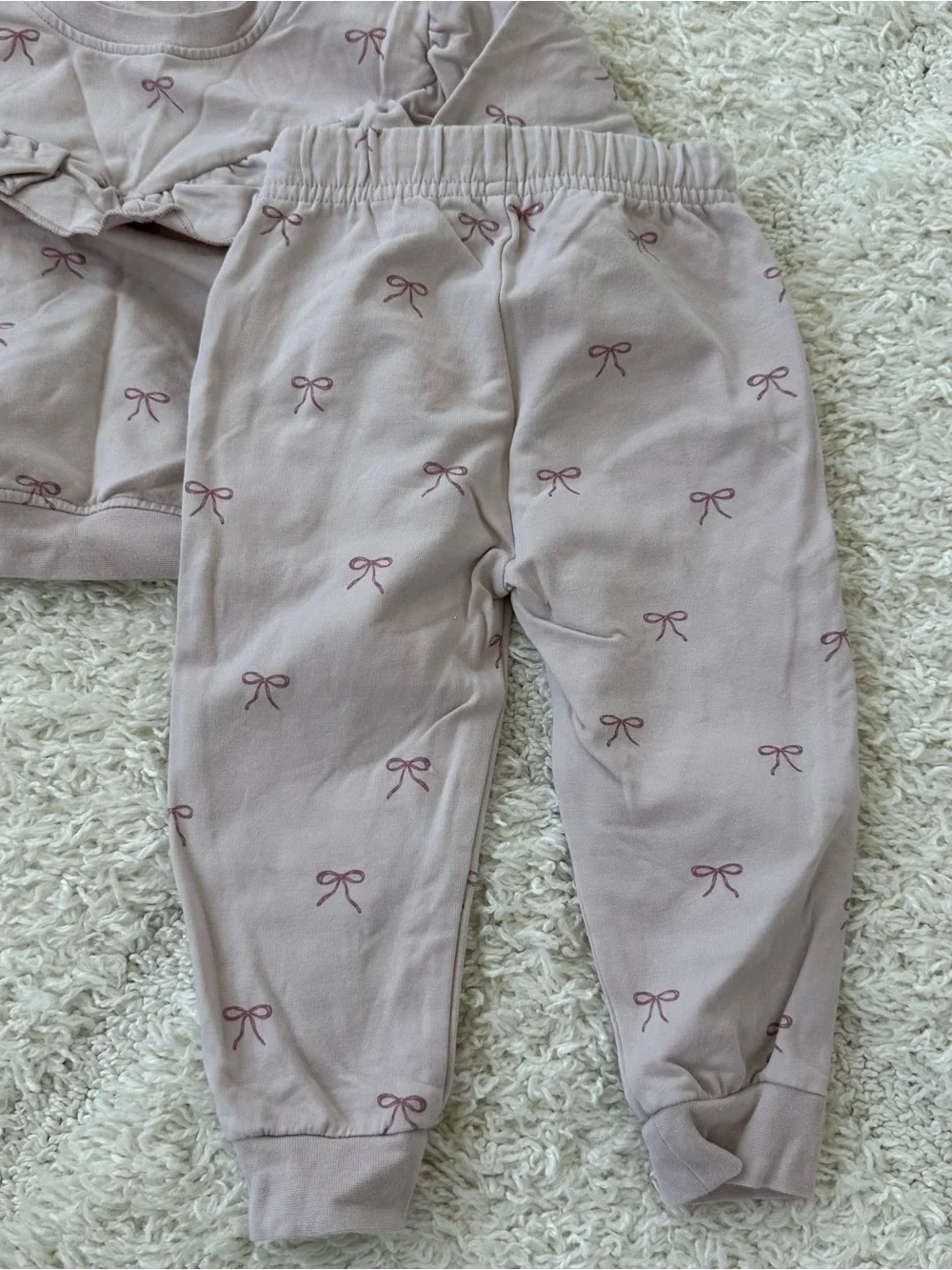Quincy Mae Relaxed Fleece Sweatshirt & Sweatpants Set